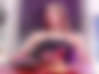 Live cam show with Britanny-Lopez - Black Hair on xblisslive.com