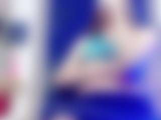 Live cam show with Britanny-Lopez - Flat Chested on livesuperchat.net