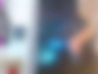 Live cam show with Britanny-Lopez - Smoking on CamwithHer