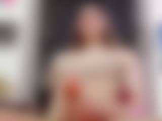 Live cam show with Britanny-Lopez - Smoking on milfzrlive.com