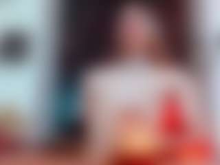 Live cam show with Britanny-Lopez - Black Hair on Camsoda