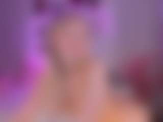 elara-vee's Live Sex Cam Show