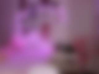 elara-vee's Live Sex Cam Show