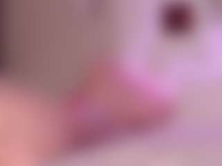 elara-vee's Live Sex Cam Show