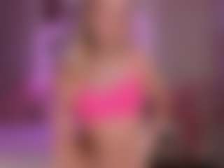 elara-vee's Live Sex Cam Show