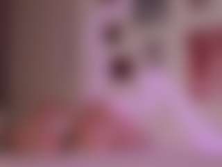 elara-vee's Live Sex Cam Show