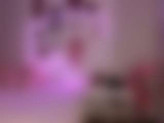 elara-vee's Live Sex Cam Show