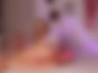 elara-vee's Live Sex Cam Show
