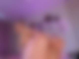 elara-vee's Live Sex Cam Show