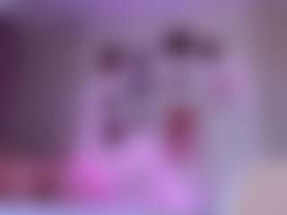 elara-vee's Live Sex Cam Show