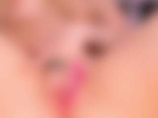 Live cam show with elara-vee - White Blonde Hair on CamwithHer | united states