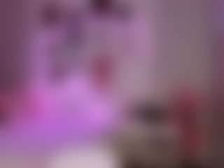 Live cam show with elara-vee - Dirty on CSO-WL