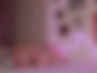 Live cam show with elara-vee - HD on Chatstar