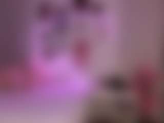 elara-vee's Live Sex Cam Show