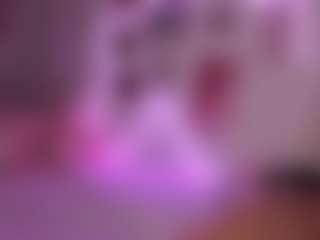 elara-vee's Live Sex Cam Show