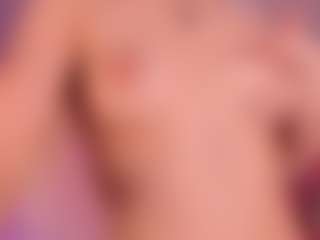 elara-vee's Live Sex Cam Show