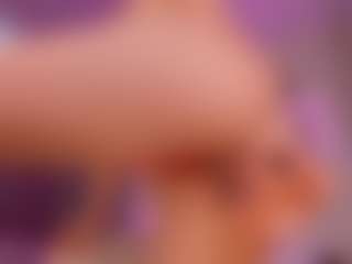 elara-vee's Live Sex Cam Show