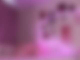 Live cam show with elara-vee - Innocent on LiveSexCams6