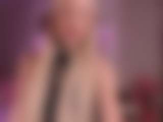 Live cam show with elara-vee - Small Tits Teen (18+) on MyBangCams