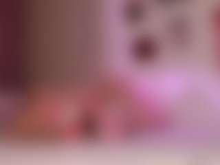 elara-vee's Live Sex Cam Show