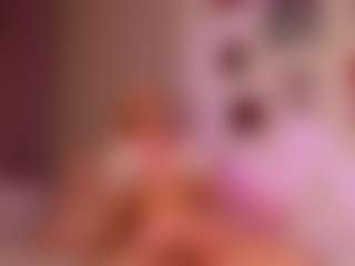 elara-vee's Live Sex Cam Show