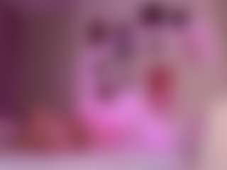 elara-vee's Live Sex Cam Show