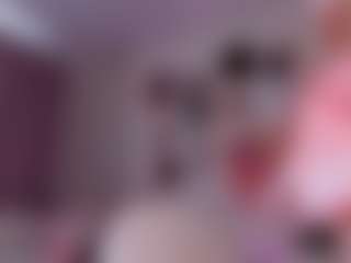 elara-vee's Live Sex Cam Show