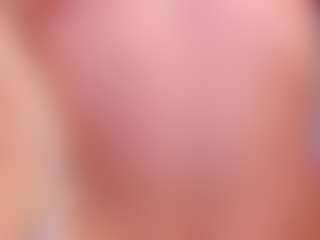elara-vee's Live Sex Cam Show