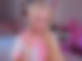 elara-vee's Live Sex Cam Show