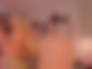 elara-vee's Live Sex Cam Show