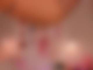 elara-vee's Live Sex Cam Show