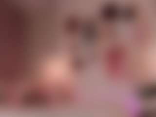 elara-vee's Live Sex Cam Show