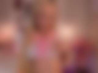 elara-vee's Live Sex Cam Show
