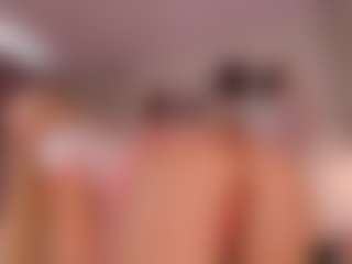 elara-vee's Live Sex Cam Show