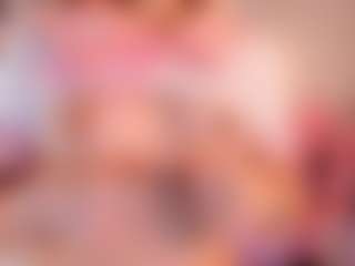 elara-vee's Live Sex Cam Show