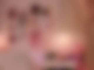 elara-vee's Live Sex Cam Show