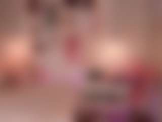 elara-vee's Live Sex Cam Show