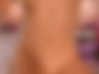 elara-vee's Live Sex Cam Show