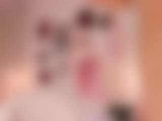 elara-vee's Live Sex Cam Show