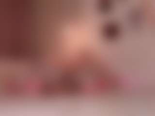 Live cam show with elara-vee - Small Tits Young Adult on Milfs Live