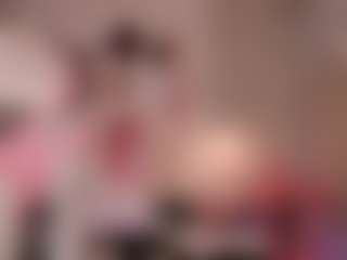 elara-vee's Live Sex Cam Show