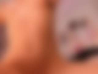 elara-vee's Live Sex Cam Show