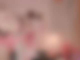 elara-vee's Live Sex Cam Show