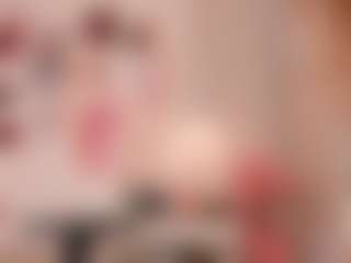 elara-vee's Live Sex Cam Show