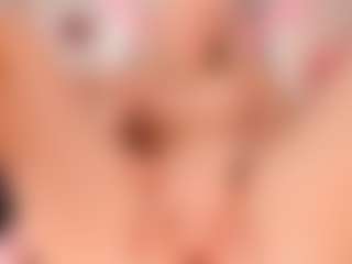 elara-vee's Live Sex Cam Show