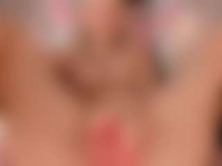 elara-vee's Live Sex Cam Show