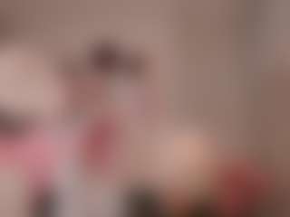 elara-vee's Live Sex Cam Show