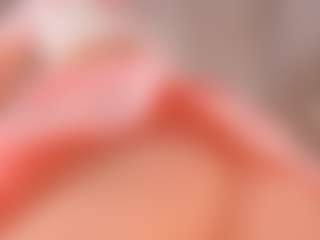 elara-vee's Live Sex Cam Show