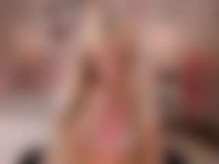 elara-vee's Live Sex Cam Show