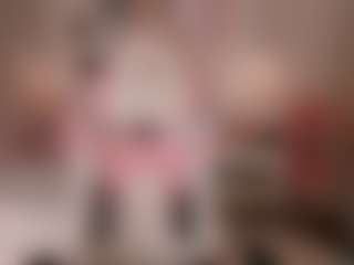 elara-vee's Live Sex Cam Show